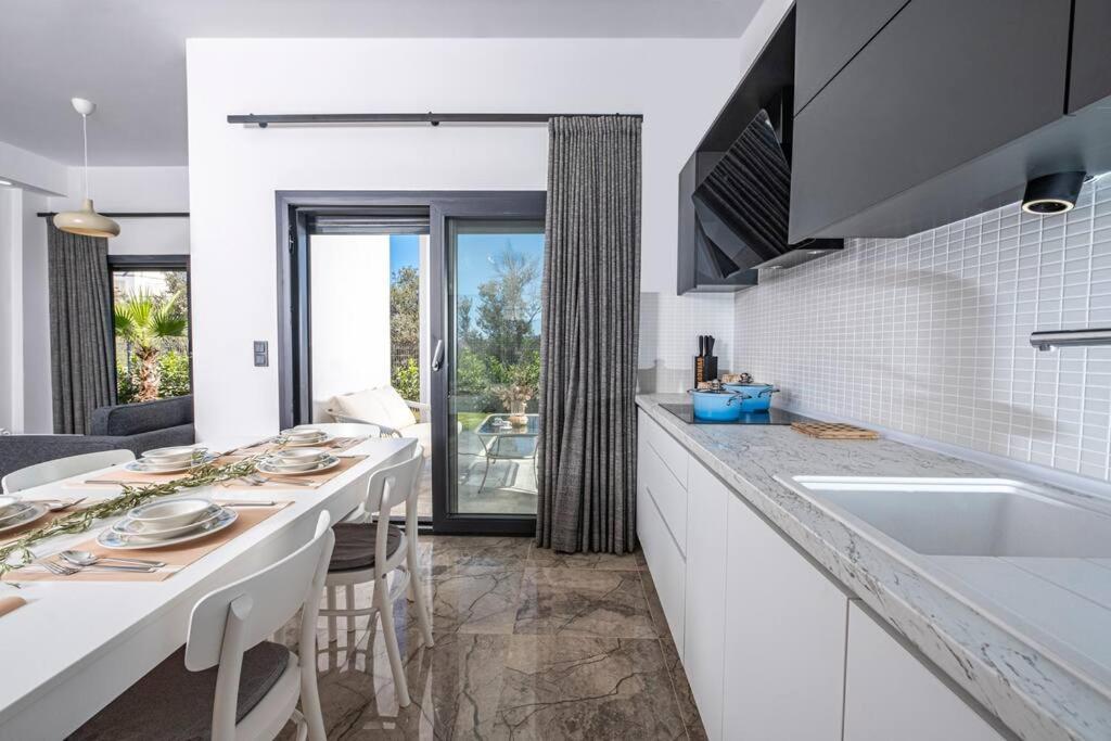 Villa Al Mare Oezel Havuzlu *